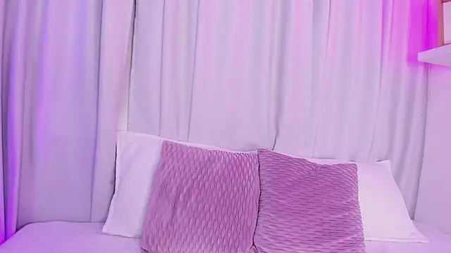 susyy7 online show from 10/26/25, 07:31