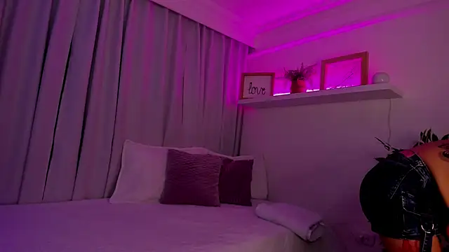 susyy7 online show from 11/03/25, 07:37