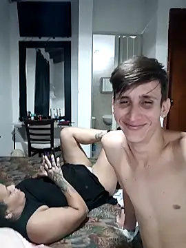 Snapshot of Milfvalesk chatting on 03/24/26, 05:12 Milfvalesk online show from 03/24/26, 05:12