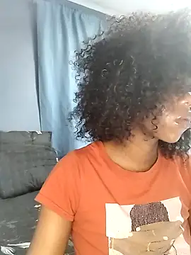 Snapshot of Sweet_nicole98 chatting on 12/20/25, 06:26 Sweet nicole98 online show from 12/20/25, 06:26