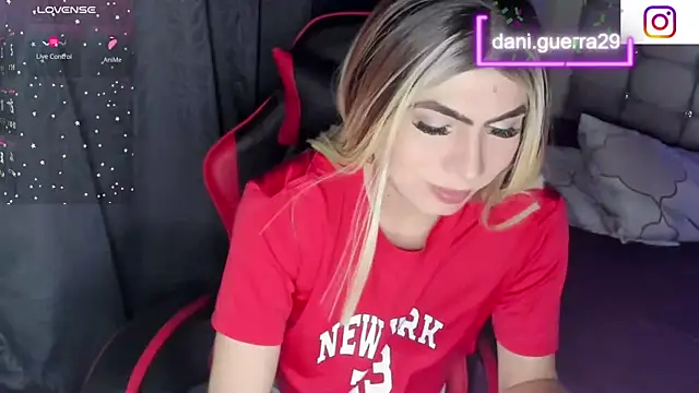 Snapshot of saskya chatting on 04/24/26, 03:42 saskya online show from 04/24/26, 03:42