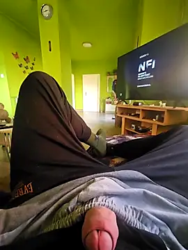 Snapshot of Gabesz1986@xh chatting on 03/15/26, 01:50 Gabesz1986xh online show from 03/15/26, 01:50