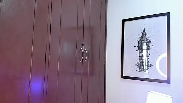 Snapshot of Redpandaa_ chatting on 12/18/24, 03:00 Redpandaa online show from 12/18/24, 03:00