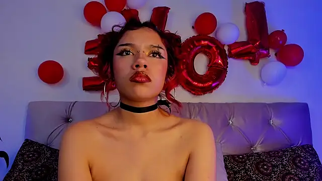 Snapshot of Redpandaa_ chatting on 02/21/25, 12:27 Redpandaa online show from 02/21/25, 12:27