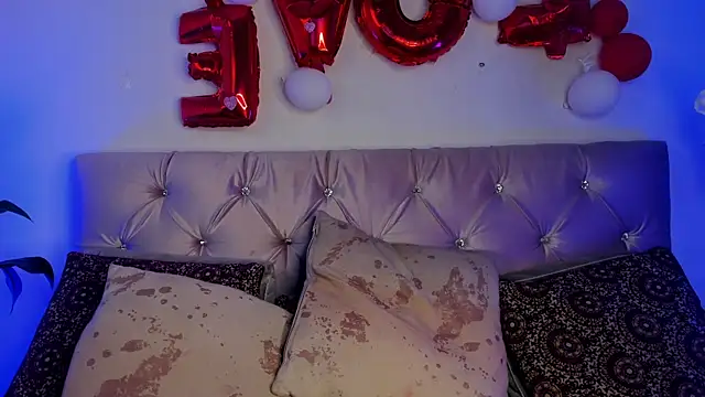 Snapshot of Redpandaa_ chatting on 03/04/25, 03:04 Redpandaa online show from 03/04/25, 03:04