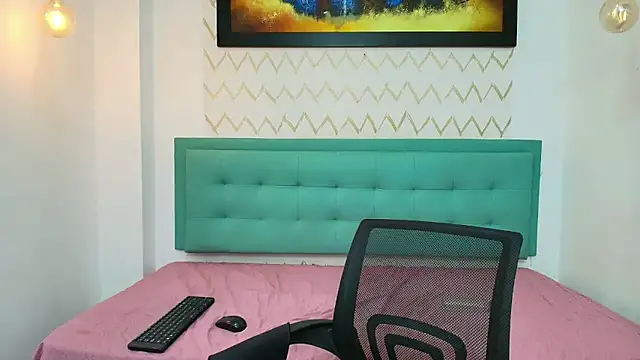 Snapshot of kimera_13 chatting on 02/10/25, 12:41 kimera 13 online show from 02/10/25, 12:41