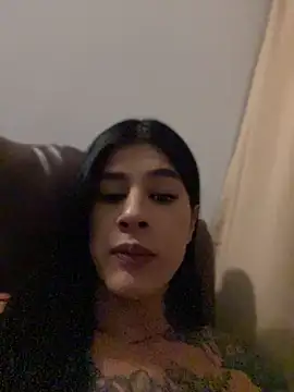 Snapshot of daniigarcia chatting on 05/12/26, 12:52 daniigarcia online show from 05/12/26, 12:52