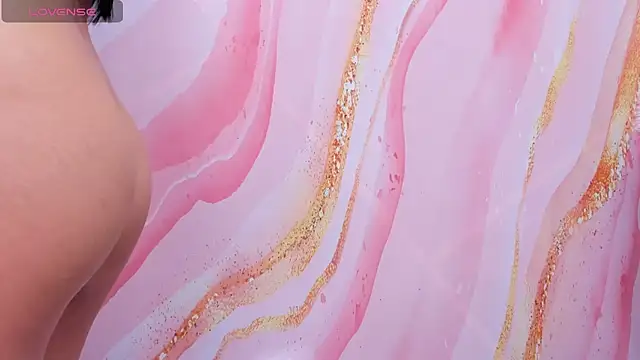 Snapshot of lila_noa chatting on 03/15/25, 06:25 lila noa online show from 03/15/25, 06:25