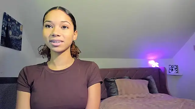 Snapshot of cedaya444 chatting on 12/02/24, 01:24 cedaya444 online show from 12/02/24, 01:24