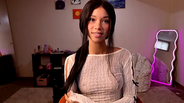 Snapshot of cedaya444 chatting on 11/25/25, 04:07 cedaya444 online show from 11/25/25, 04:07