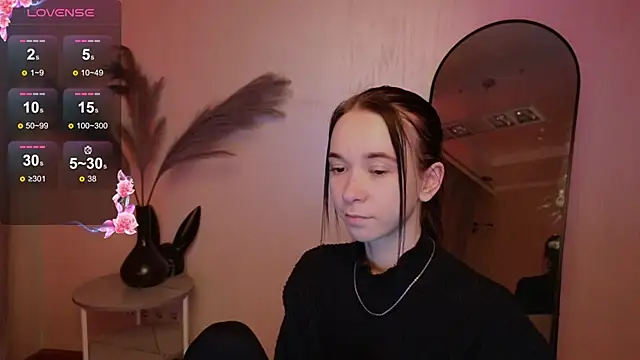 Snapshot of LilithStrangfor chatting on 03/20/25, 02:29 LilithStrangfor online show from 03/20/25, 02:29