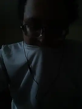 beautiful hands  online show from 11/23/25, 08:14