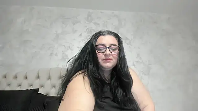 AdoreMe9 online show from 03/01/26, 07:49