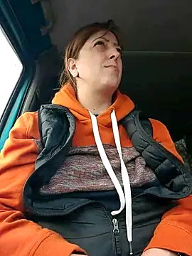 larylary6969 online show from 02/19/25, 12:22