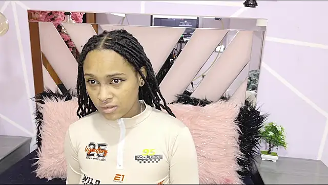 Elith noa online show from 12/05/25, 08:27