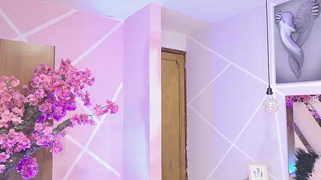 Elith noa online show from 12/15/25, 07:29