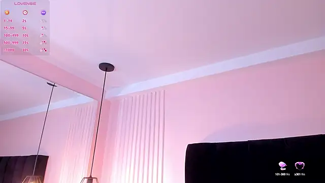 Snapshot of ellen_gracee chatting on 09/23/25, 09:18 ellen gracee online show from 09/23/25, 09:18