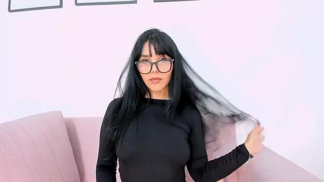  miaquevedo  online show from 02/04/26, 11:49