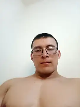 Snapshot of igor_miller20 chatting on 01/31/25, 08:54 igor miller20 online show from 01/31/25, 08:54