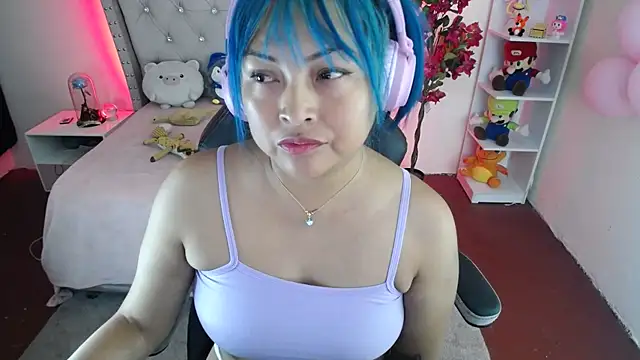 Snapshot of Shaddycute_ chatting on 01/17/25, 02:50 Shaddycute online show from 01/17/25, 02:50