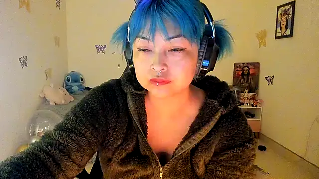 Snapshot of Shaddycute_ chatting on 09/09/25, 10:26 Shaddycute online show from 09/09/25, 10:26