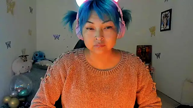 Snapshot of Shaddycute_ chatting on 09/11/25, 08:03 Shaddycute online show from 09/11/25, 08:03