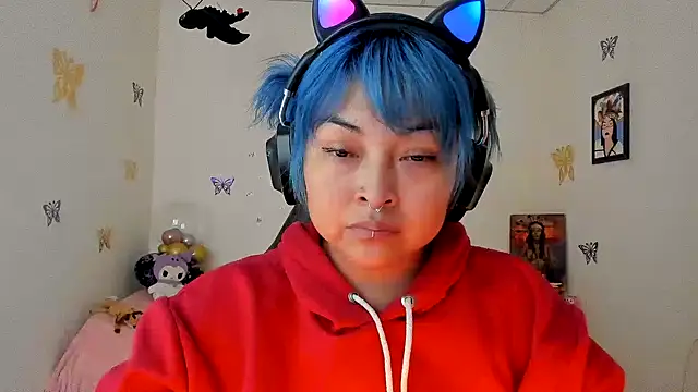 Snapshot of Shaddycute_ chatting on 09/19/25, 08:09 Shaddycute online show from 09/19/25, 08:09