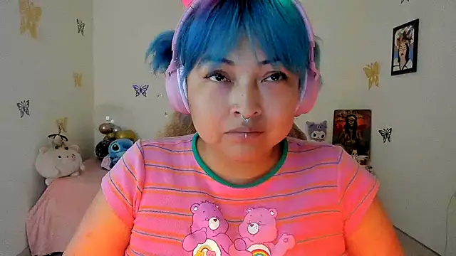 Snapshot of Shaddycute_ chatting on 09/29/25, 03:17 Shaddycute online show from 09/29/25, 03:17