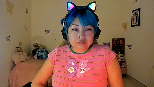 Snapshot of Shaddycute_ chatting on 09/30/25, 03:22 Shaddycute online show from 09/30/25, 03:22