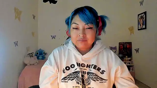 Snapshot of Shaddycute_ chatting on 10/03/25, 12:57 Shaddycute online show from 10/03/25, 12:57