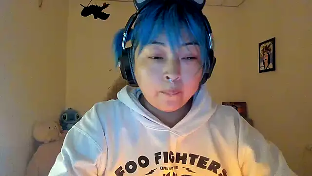 Snapshot of Shaddycute_ chatting on 10/04/25, 09:07 Shaddycute online show from 10/04/25, 09:07