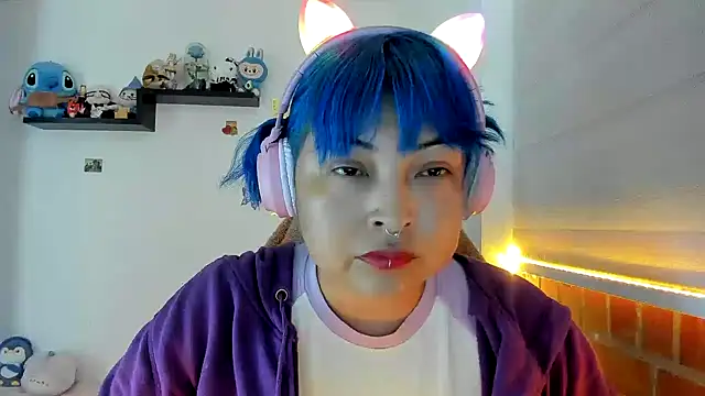 Snapshot of Shaddycute_ chatting on 11/05/25, 03:56 Shaddycute online show from 11/05/25, 03:56