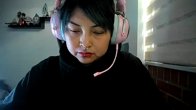 Shaddycute  online show from 05/23/26, 11:14