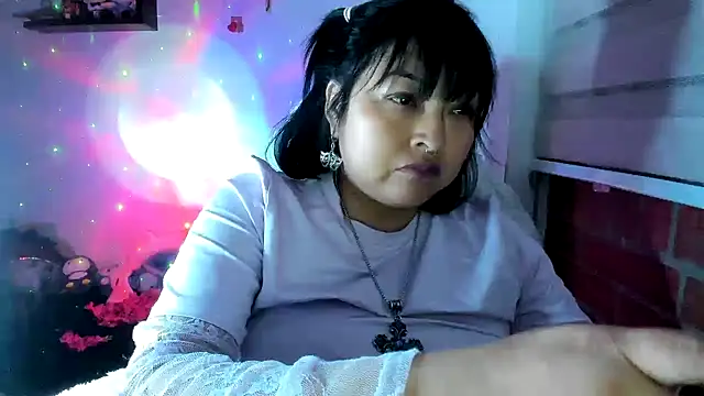 Shaddycute  online show from 06/28/26, 01:33