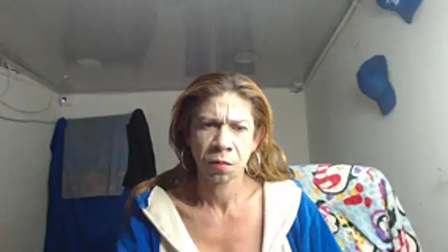 Snapshot of Antonella_borja chatting on 11/11/25, 06:02 Antonella borja online show from 11/11/25, 06:02