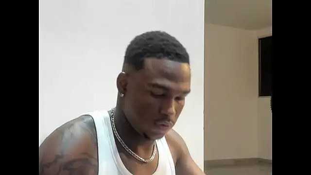 Snapshot of Troykhalil chatting on 02/03/26, 08:30 Troykhalil online show from 02/03/26, 08:30