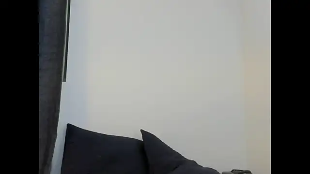 Snapshot of Troykhalil chatting on 03/07/26, 01:24 Troykhalil online show from 03/07/26, 01:24