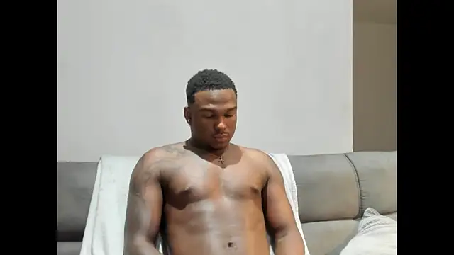 Snapshot of Troykhalil chatting on 03/23/26, 06:28 Troykhalil online show from 03/23/26, 06:28