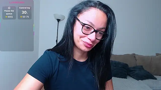 Snapshot of BabySerene chatting on 11/20/25, 02:34 BabySerene online show from 11/20/25, 02:34