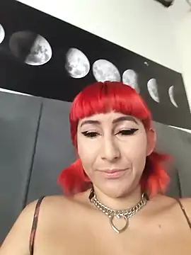 florecita9 online show from 02/20/26, 04:40