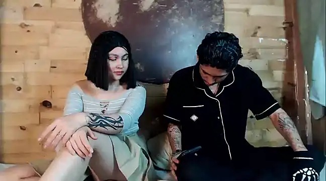 Sebas And Mila online show from 01/22/25, 01:20