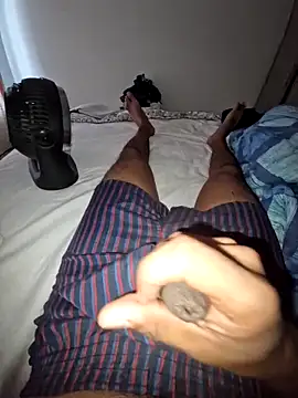 Snapshot of indianhunk2000 chatting on 03/09/25, 03:05 indianhunk2000 online show from 03/09/25, 03:05