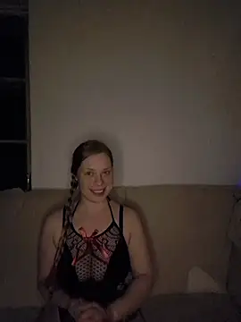 katiestevens online show from 12/19/25, 10:06