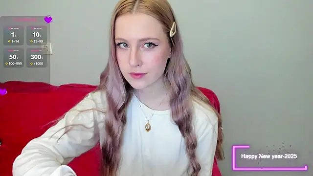 Snapshot of lola_forever chatting on 01/08/25, 04:33 lola forever online show from 01/08/25, 04:33