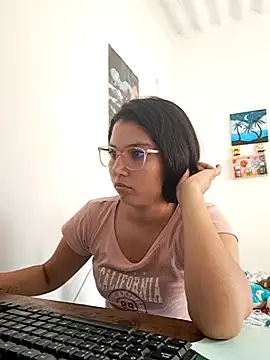 HannaKlein online show from 02/17/25, 06:59