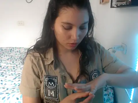 HannaKlein online show from 10/07/25, 06:05