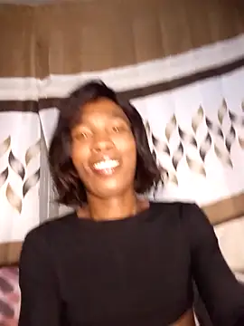 Snapshot of hoittytoittyxx chatting on 03/19/26, 11:20 hoittytoittyxx online show from 03/19/26, 11:20