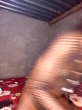 Snapshot of hoittytoittyxx chatting on 04/17/26, 05:16 hoittytoittyxx online show from 04/17/26, 05:16