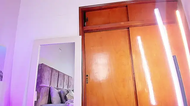 Salomesimos1 online show from 02/14/25, 05:03