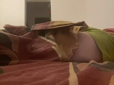 Snapshot of chris_sbh chatting on 12/12/24, 05:52 chris sbh online show from 12/12/24, 05:52